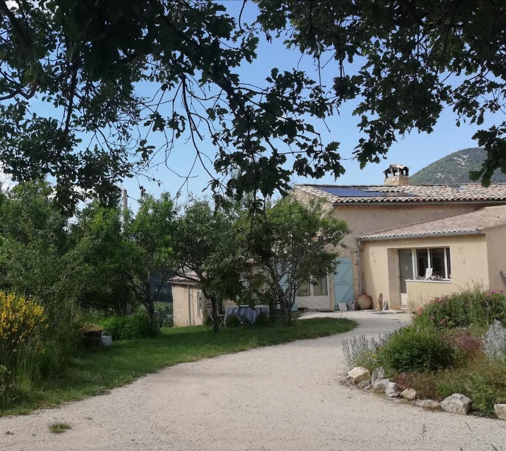 La Farigoule Villa Montbrun-les-Bains Luaran gambar